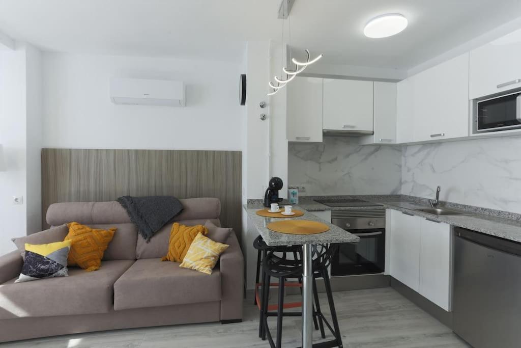 Apartamentos De Benidorm, Playa Poniente, Espana Εξωτερικό φωτογραφία
